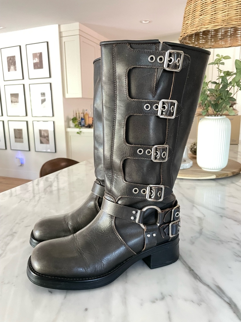 STEVE MADDEN ROCKY Brock Boots Distressed Moto Biker Knee High Size 9.5